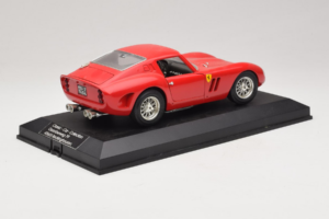 Ferrari 250 GTO Červený Replacement Stand Exclusive Cars 1:18 EC005 Kov – obrázek 3 z 8