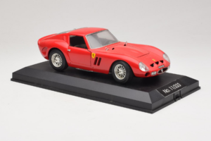 Ferrari 250 GTO Červený Replacement Stand Exclusive Cars 1:18 EC005 Kov – obrázek 6 z 8
