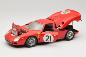 Ferrari 250 LM #21 M. Gregory / J. Rindt 24 Hours of Le Mans 1965 Bburago 1:18 3033-P2 Kov – obrázek 2 z 8
