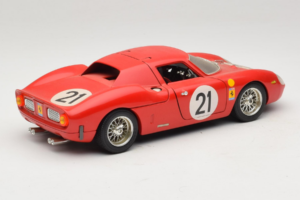 Ferrari 250 LM #21 M. Gregory / J. Rindt 24 Hours of Le Mans 1965 Bburago 1:18 3033-P2 Kov – obrázek 3 z 8