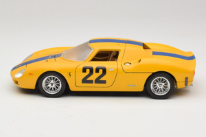 Ferrari 250 LM #22 Žlutý 1965 Bburago 1:18 3333-Y1 Kov – obrázek 4 z 8