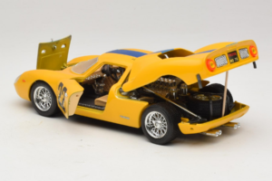 Ferrari 250 LM #22 Žlutý 1965 Bburago 1:18 3333-Y1 Kov – obrázek 5 z 8