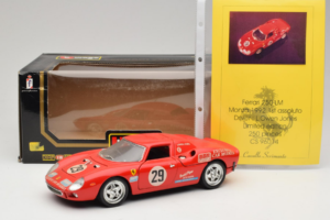 Ferrari 250 LM #29 Owens / Jones Monza 1992 Limitovaná Edice Bburago 1:18 3033-P3 Kov – obrázek 8 z 8