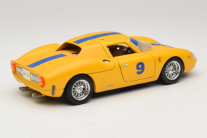 Ferrari 250 LM #9 Žlutý 1965 Bburago 1:18 3033-Y1 Kov – obrázek 3 z 8
