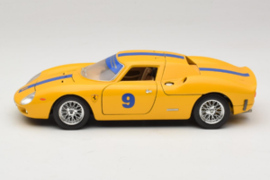 Ferrari 250 LM #9 Žlutý 1965 Bburago 1:18 3033-Y1 Kov – obrázek 4 z 8