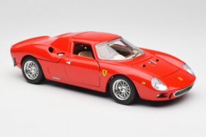 Ferrari 250 Le Mans Červený Bburago 1:18 3033 Kov – obrázek 6 z 8