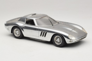Ferrari 275 GTB Chrome Stříbrný Guiloy 1:18 B004 Kov – obrázek 6 z 8
