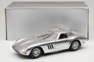 Ferrari 275 GTB Chrome Stříbrný Guiloy 1:18 B004 Kov – obrázek 8 z 8