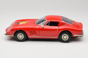 Ferrari 275 GTB/4 Červený S Palmou na Kapotě ERTL 1:18 7483-P1 Kov – obrázek 4 z 8