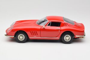 Ferrari 275 GTB/4 Rosso Corsa ERTL 1:18 7483 Kov – obrázek 4 z 8