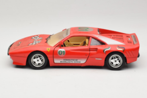 Ferrari 288 GTO #1 Červený 1984 Bburago 1:18 3027-P3 Kov – obrázek 4 z 8
