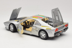 Ferrari 288 GTO #40 Stříbrný 1984 Bburago 1:18 3027-S1 Kov – obrázek 5 z 8