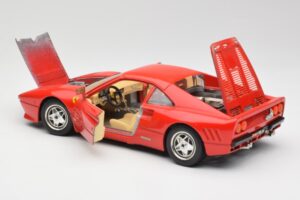 Ferrari 288 GTO Červený Bburago 1:18 3027 Kov – obrázek 5 z 8