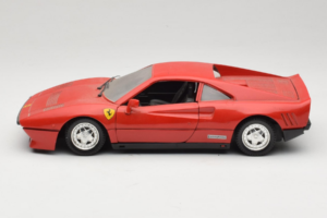 Ferrari 288 GTO Červený Tonka 1:18 3233 Kov – obrázek 4 z 8