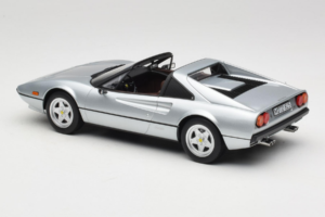 Ferrari 308 GTS Stříbrný Norev 1:18 187934 Kov – obrázek 6 z 7