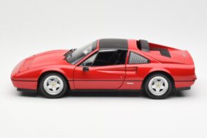 Ferrari 328 GTS Červený Kyosho 1:18 08185R Kov – obrázek 4 z 8