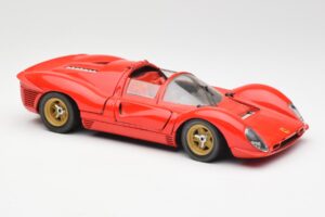 Ferrari 330 P4 Červený 1967 Revell 1:18 48822 Kov – obrázek 6 z 8