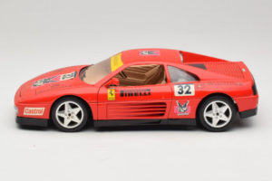 Ferrari 348 TB #32 Pirelli Červený 1989 Bburago 1:18 3039-P1 Kov – obrázek 4 z 8