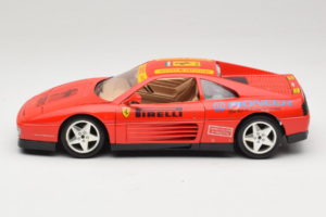 Ferrari 348tb Pirelli Červený Bburago 1:18 3039-P2 Kov – obrázek 4 z 8