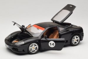 Ferrari 360 Modena #14 Černý Limitovaná Edice Bburago 1:18 3368-B1 Kov – obrázek 2 z 8