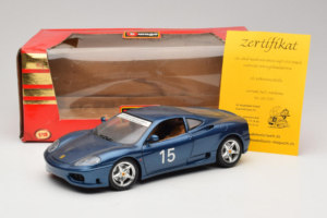 Ferrari 360 Modena #15 Limitovaná Edice Modrý Metalíza Bburago 1:18 3358-F1 Kov – obrázek 8 z 8
