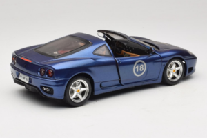 Ferrari 360 Modena Targa Limitovaná Edice 333 ks Fialový Metalíza Bburago 1:18 3348-F1 Kov – obrázek 3 z 8