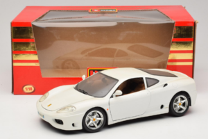 Ferrari 360 Modena Bílý Bburago 1:18 3368-W1 Kov – obrázek 8 z 8