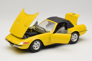 Ferrari 365 GTS/4 Daytona Kabriolet Žlutý Techno Giodi 1:18 740028 Kov – obrázek 2 z 8