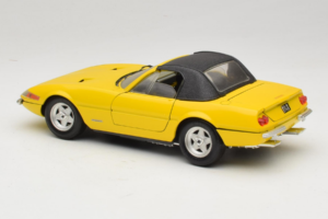 Ferrari 365 GTS/4 Daytona Kabriolet Žlutý Techno Giodi 1:18 740028 Kov – obrázek 7 z 8
