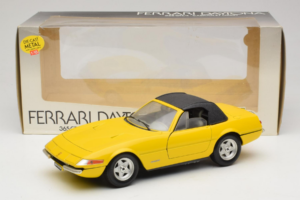 Ferrari 365 GTS/4 Daytona Kabriolet Žlutý Techno Giodi 1:18 740028 Kov – obrázek 8 z 8