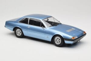 Ferrari 365 GT4 2+2 Modrý KK-Scale 1:18 KKDC180162 Kov – obrázek 4 z 6