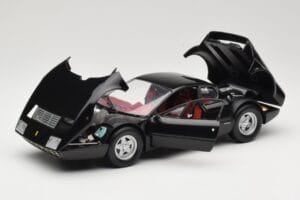 Ferrari 365 GT4/BB Černý Kyosho 1:18 08173K Kov – obrázek 2 z 8