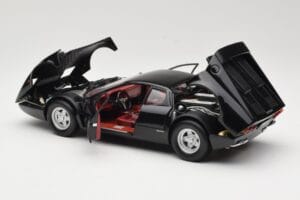 Ferrari 365 GT4/BB Černý Kyosho 1:18 08173K Kov – obrázek 5 z 8