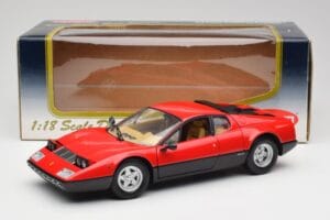 Ferrari 365 GT4/BB Červený Kyosho 1:18 08173R Kov – obrázek 8 z 8