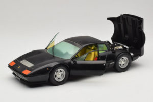 Ferrari 365 GT4 BB Černý Chrono 1:18 CH002 Kov – obrázek 2 z 8