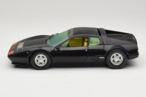 Ferrari 365 GT4 BB Černý Chrono 1:18 CH002 Kov – obrázek 4 z 8