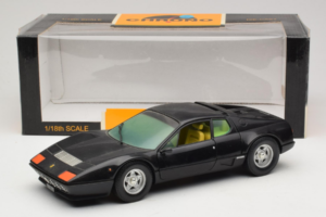 Ferrari 365 GT4 BB Černý Chrono 1:18 CH002 Kov – obrázek 8 z 8