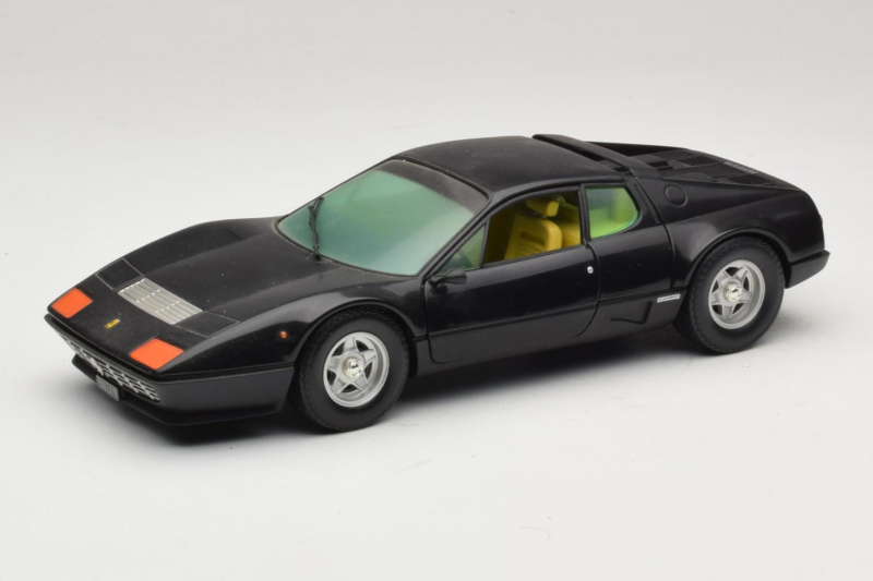 Ferrari 365 GT4 BB Černý Chrono 1:18 CH002 Kov