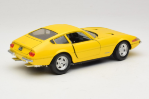 Ferrari 365 GTB/4 Daytona Žlutý Techno Giodi 1:18 40011-Y1 Kov – obrázek 2 z 7