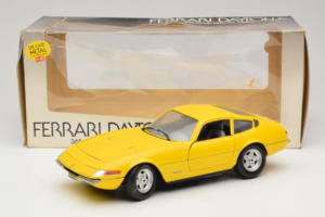 Ferrari 365 GTB/4 Daytona Žlutý Techno Giodi 1:18 40011-Y1 Kov – obrázek 7 z 7