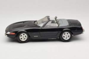 Ferrari 365 GTB/4 Daytona Kabriolet Černý Techno Giodi 1:18 40011-B1 Kov – obrázek 4 z 8