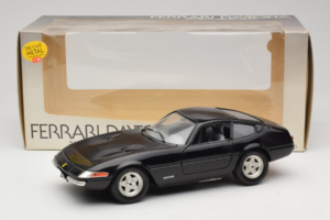 Ferrari 365 GTB/4 Daytona Černý Techno Giodi 1:18 40011-B2 Kov – obrázek 8 z 8