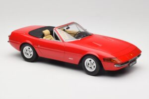 Ferrari 365 GTB/4 Daytona Spyder Series II Rosso Dino KK-Scale 1:18 KKDC180621 Kov – obrázek 4 z 6