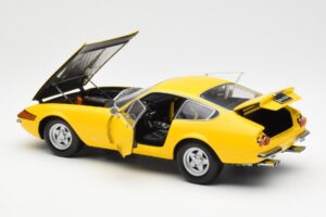 Ferrari 365 GTB/4 Daytona Žlutý Kyosho 1:18 08162Y Kov – obrázek 5 z 8