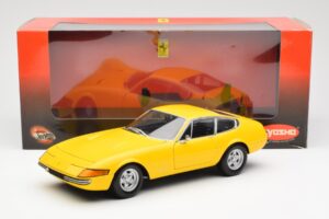Ferrari 365 GTB/4 Daytona Žlutý Kyosho 1:18 08162Y Kov – obrázek 8 z 8