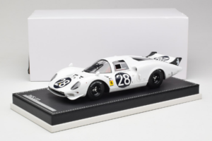 Ferrari 365 P2 #28 M. Gregory / J. Schlesser NART 24 Hours of Daytona 1967 Bílý AB Models 1:18 REMC019 Pryskyřice – obrázek 6 z 6