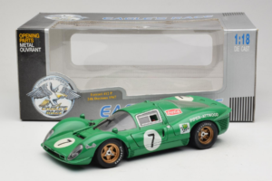 Ferrari 412P #7 Zelený 24 Hours of Daytona 1967 Eagles Race 1:18 37000 Kov – obrázek 8 z 8
