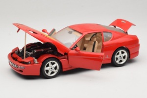 Ferrari 456 GT Ferrari Model Club Červený Bburago 1:18 3036-P1 Kov – obrázek 2 z 8