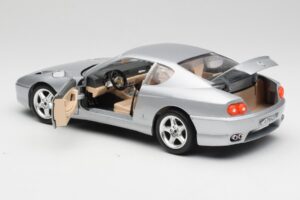Ferrari 456 GT Stříbrný Bburago 1:18 3036-M2 Kov – obrázek 5 z 8