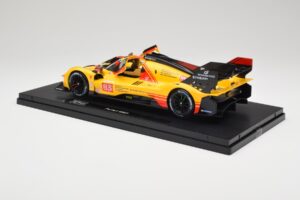 Ferrari 499P Hypercar AF Corse #83 R. Kubica / Y. Ye / R. Shwartzman 24 Hours of Le Mans 2024 Bburago 1:18 18-16313-83-VET Ko – obrázek 5 z 9